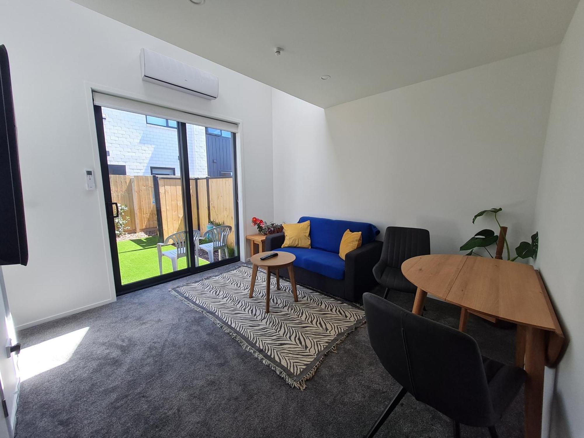 Modern Loft In Christchurch Cbd With Private Courtyard Exterior photo